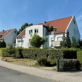 3-Zimmer-Maisonette-Wohnung mit Balkon, TG-Stellplatz und Hobbyraum! Idyllische Lage und Ausblick!